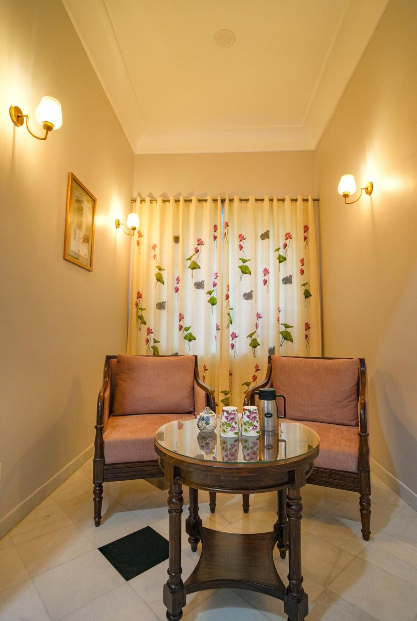 Chez Lavania - A Boutique * Udaipur